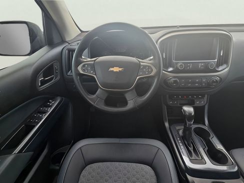 Used 2022 Chevrolet Colorado Z71 image 37