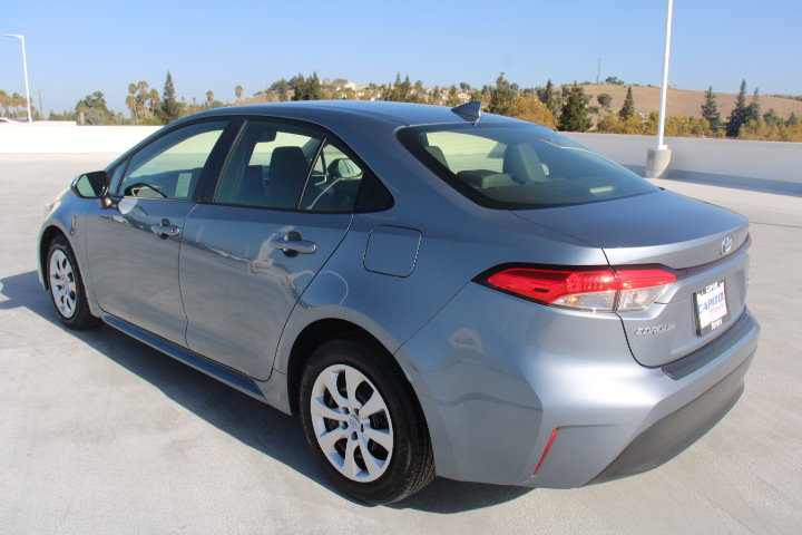 Certified 2024 Toyota Corolla LE FWD image 5
