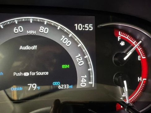 Used 2025 Toyota RAV4 XLE w/ Convenience Package AWD/4WD image 31