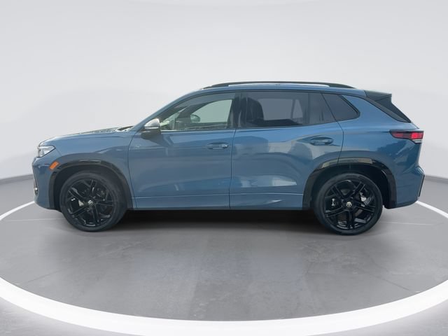 New 2026 Volkswagen Tiguan SE R-Line FWD image 5