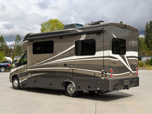 Used 2016 Mercedes-Benz Sprinter 3500 image 2