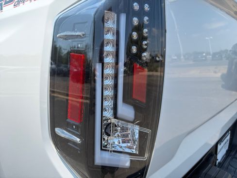 Used 2014 Toyota Tundra Limited w/ Limited Premium Package AWD/4WD image 19