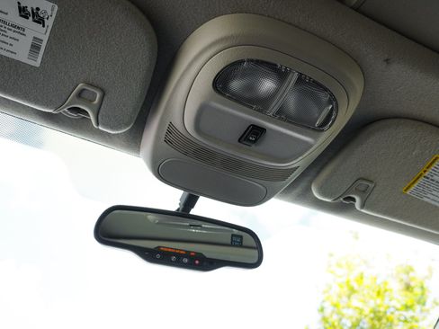Used 2008 Chevrolet TrailBlazer SS w/ Sun And Sound Package RWD image 26
