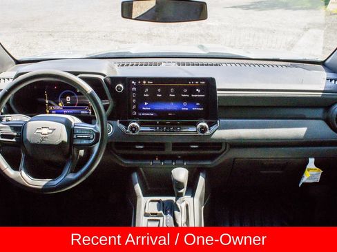 Used 2023 Chevrolet Colorado W/T RWD image 13