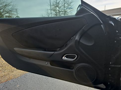 Used 2014 Chevrolet Camaro LT image 29