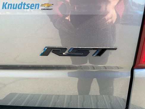 Used 2021 Chevrolet Silverado 1500 RST image 7