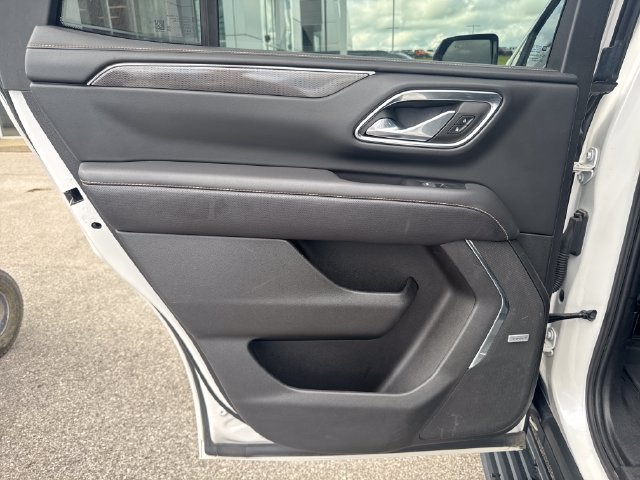 Used 2023 GMC Yukon AT4 w/ AT4 Premium Plus Package AWD/4WD image 36