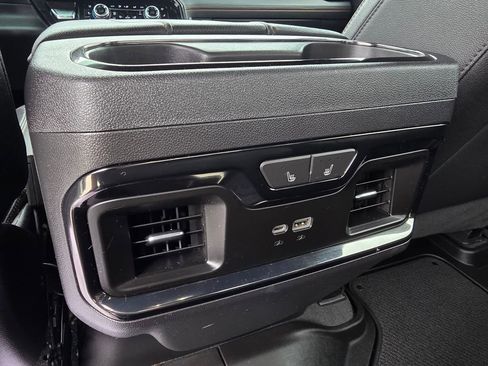 Used 2023 GMC Sierra 1500 AT4 image 25