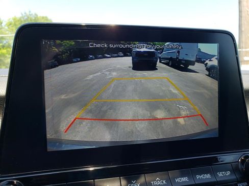 Used 2019 Kia Forte LXS FWD image 14