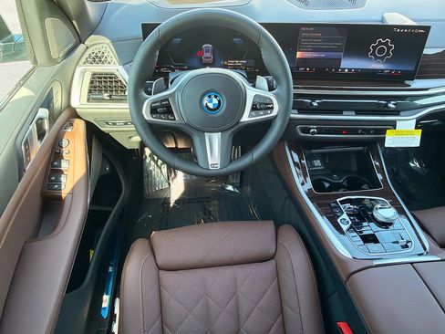 New 2026 BMW X5 xDrive50e w/ Executive Package AWD/4WD image 17