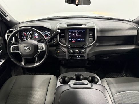 Used 2022 RAM 2500 Big Horn w/ Cold Weather Group image 15