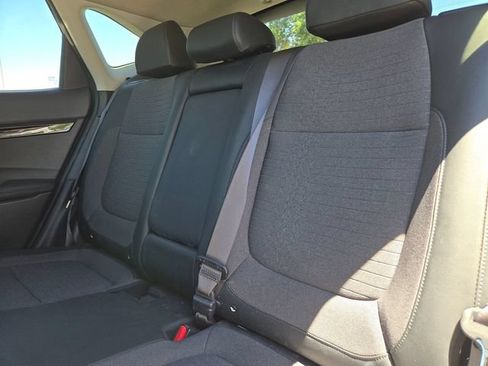 Certified 2021 Kia Seltos S FWD image 9