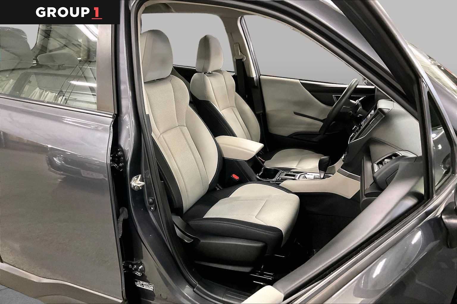 Used 2022 Subaru Forester AWD/4WD image 9
