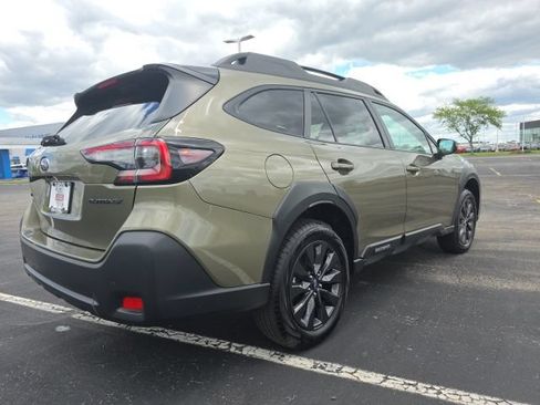 Certified 2025 Subaru Outback Onyx Edition AWD/4WD image 7