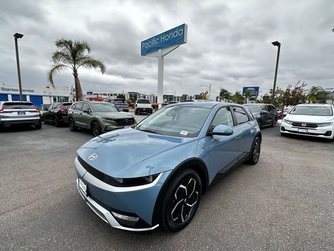Used 2024 Hyundai Ioniq 5 SE RWD image 2