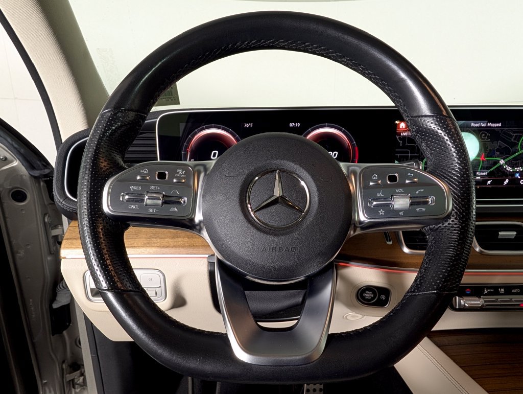 Used 2023 Mercedes-Benz GLS 450 4MATIC image 38