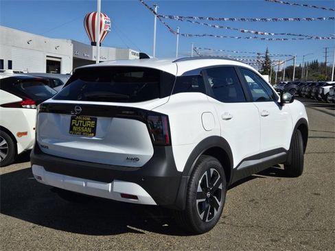 New 2026 Nissan Kicks SV w/ Cold Weather Package image 4