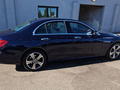 Used 2018 Mercedes-Benz E 300 4MATIC image 8