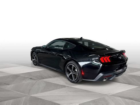 Used 2025 Ford Mustang Premium RWD image 6