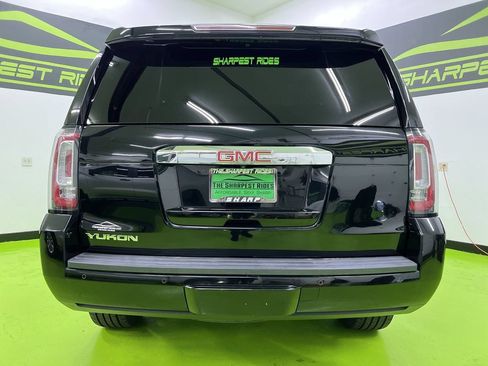 Used 2017 GMC Yukon SLT AWD/4WD image 8