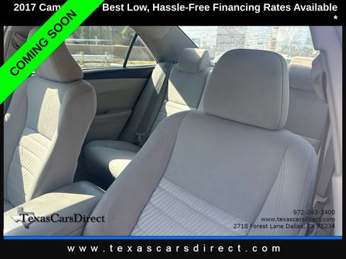 Used 2017 Toyota Camry LE FWD image 7