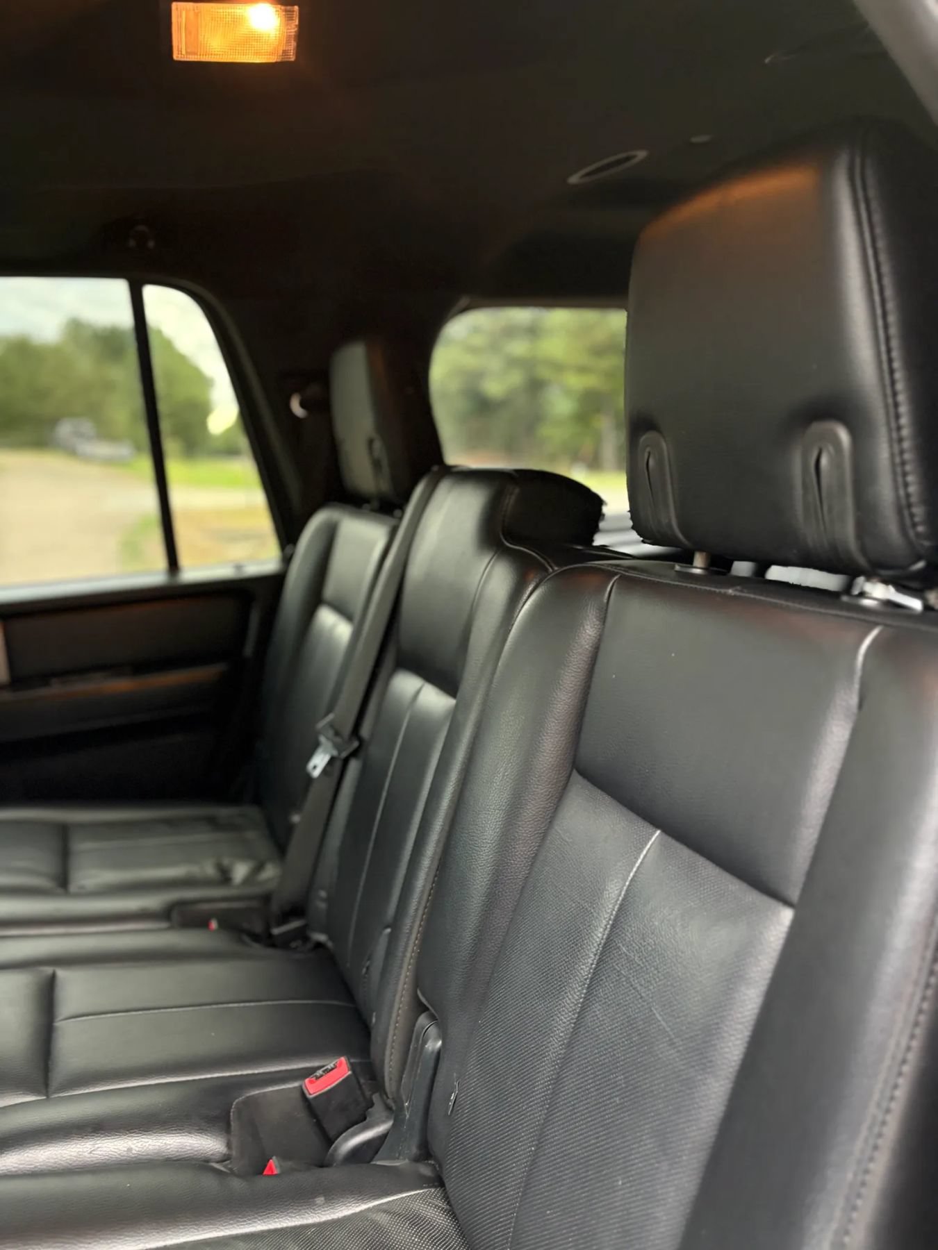 Used 2016 Ford Expedition Limited w/ Equipment Group 301A AWD/4WD image 28