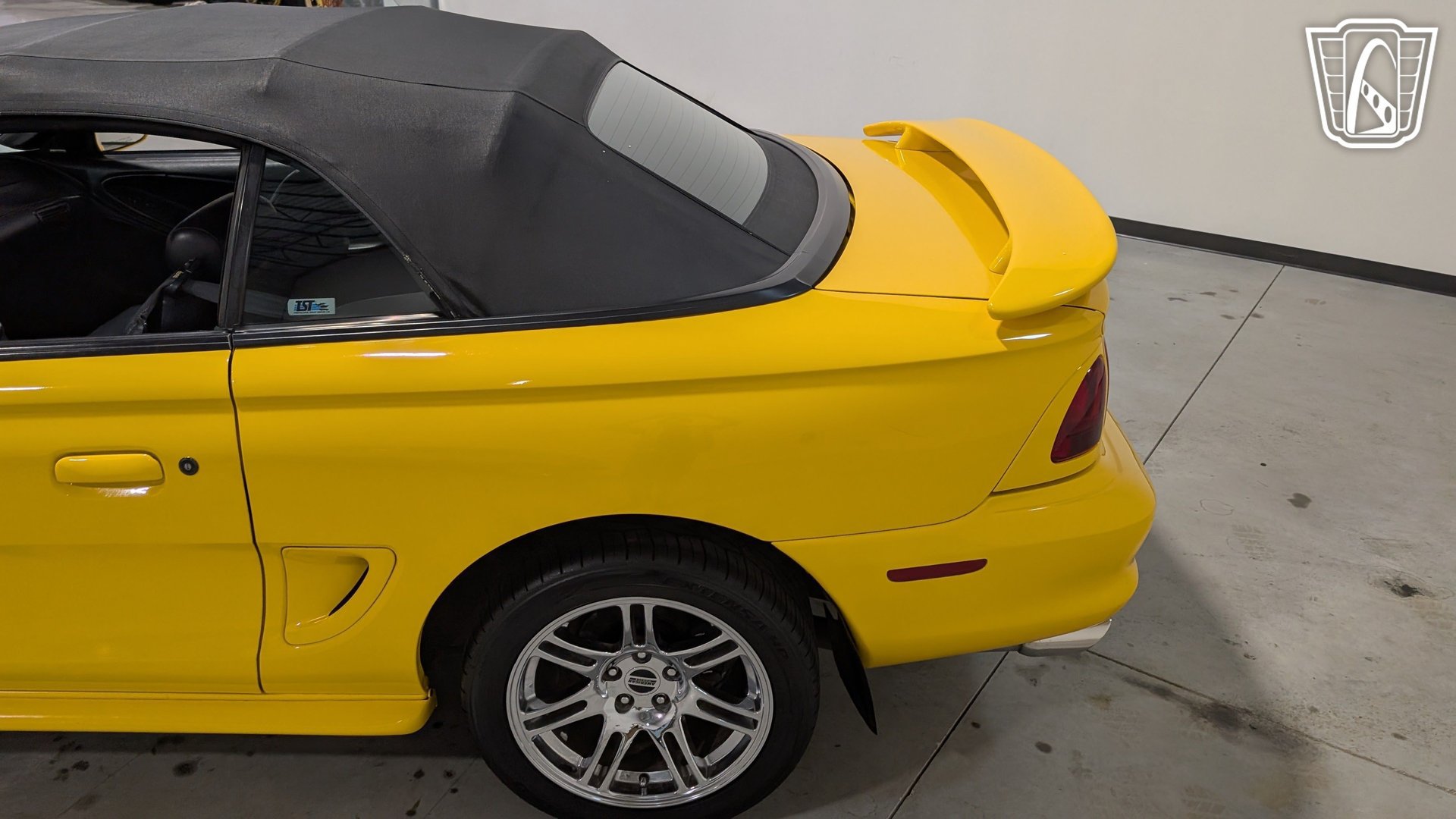 Used 1998 Ford Mustang GT RWD image 31
