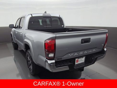 Used 2023 Toyota Tacoma SR5 RWD image 5