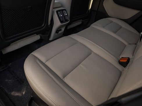 New 2026 Volvo XC40 B5 Ultra w/ Protection Package Premier image 35