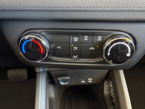 New 2026 Chevrolet TrailBlazer LS w/ LS Convenience Package AWD/4WD image 21