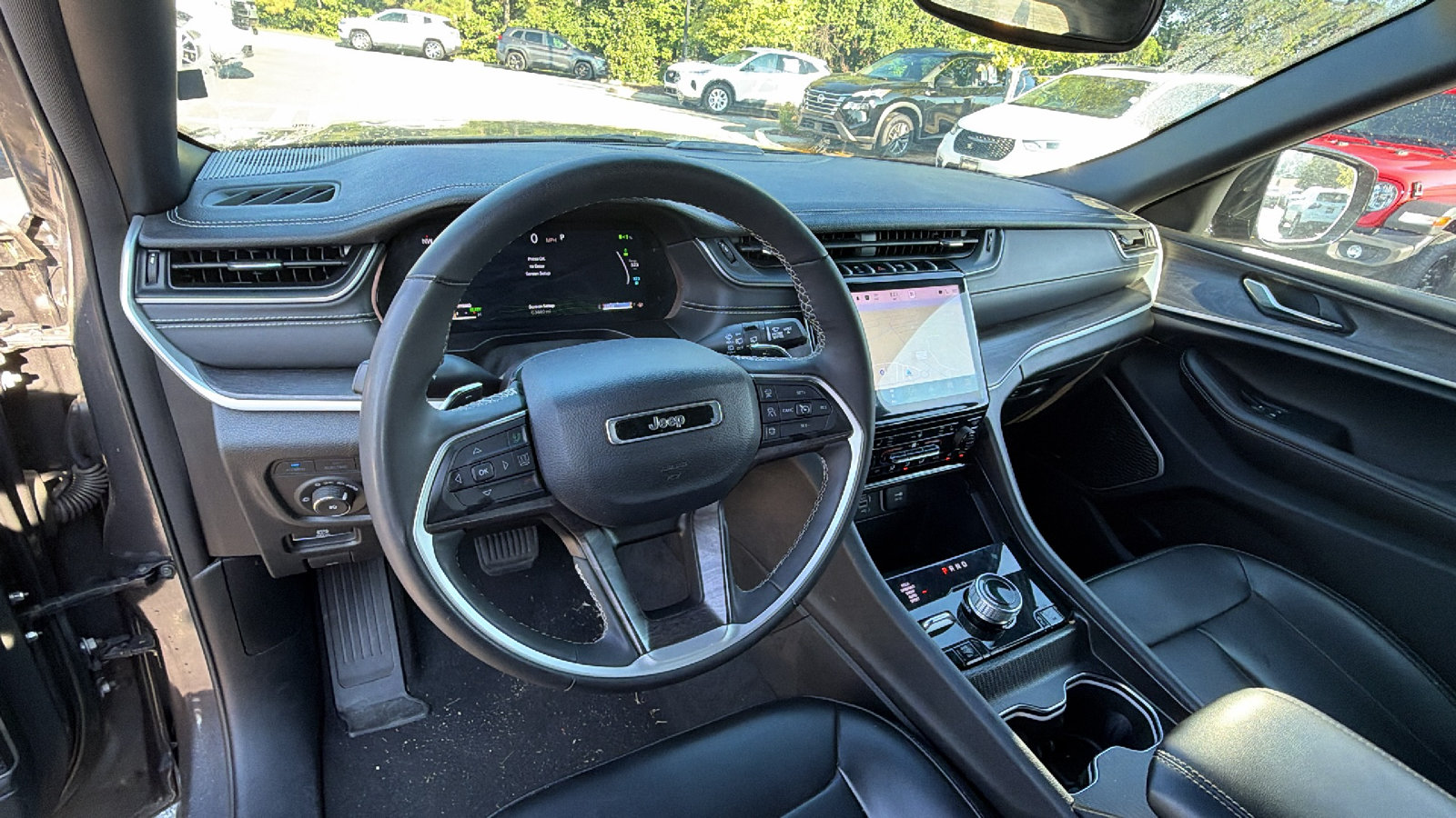Used 2024 Jeep Grand Cherokee Limited 4xe AWD/4WD image 21