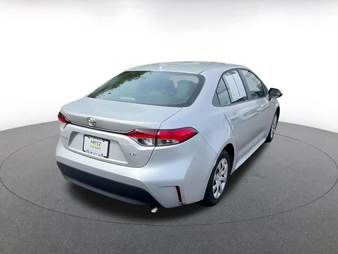 Used 2025 Toyota Corolla LE image 14