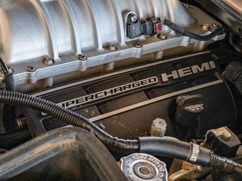 Used 2020 Dodge Challenger SRT Hellcat Redeye RWD image 12