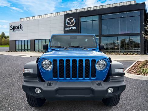 Used 2024 Jeep Wrangler Unlimited Sport AWD/4WD image 8