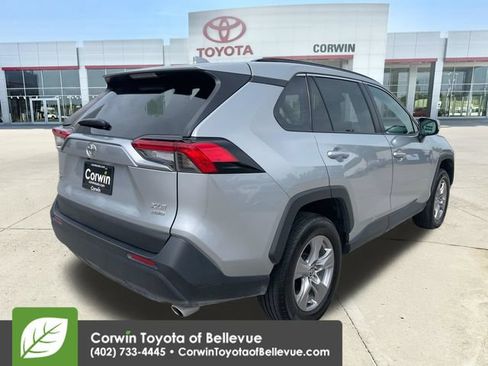 Used 2025 Toyota RAV4 XLE AWD/4WD image 5