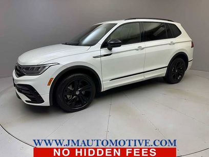 Used 2024 Volkswagen Tiguan SE R-Line