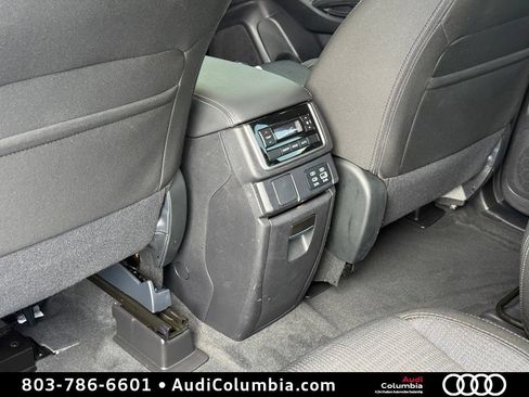 Used 2025 Subaru Ascent Premium AWD/4WD image 26