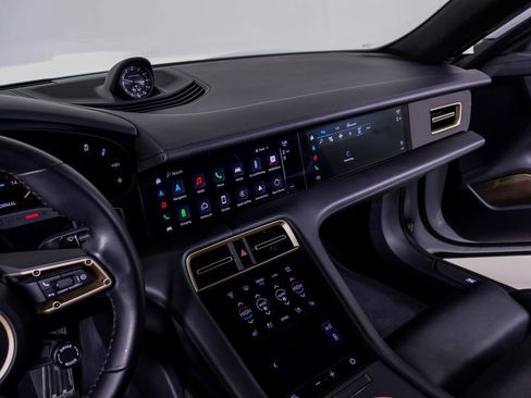 Certified 2021 Porsche Taycan Turbo S image 19