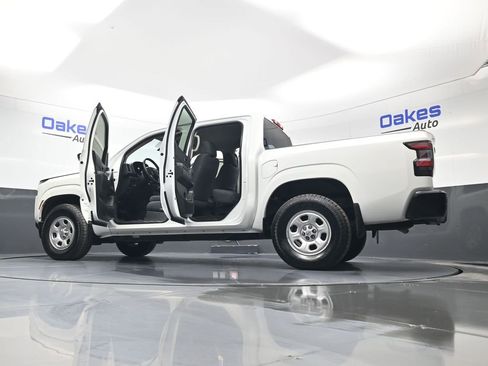 Used 2022 Nissan Frontier S w/ Technology Package image 58