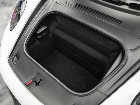 Used 2025 Porsche 911 Carrera RWD image 99