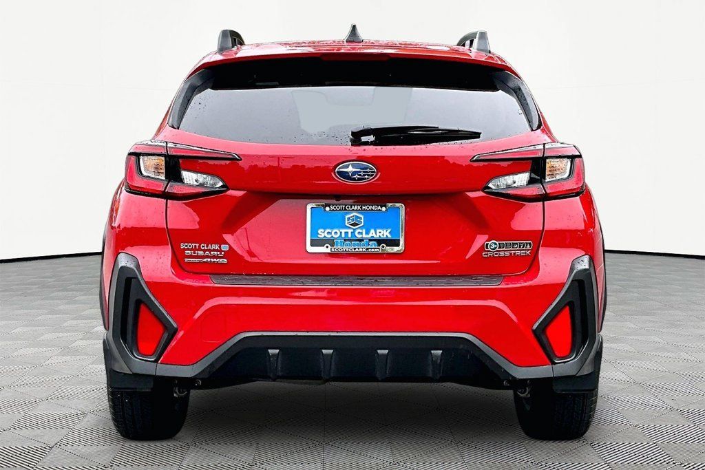 Used 2025 Subaru Crosstrek 2.5i Premium AWD/4WD image 7