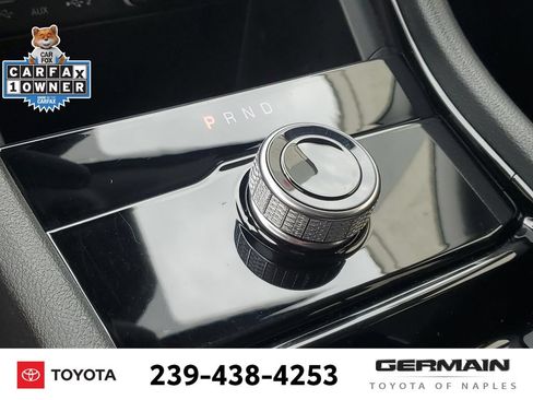 Used 2023 Jeep Grand Cherokee L Laredo RWD image 28