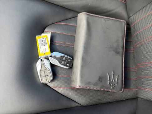 Used 2022 Maserati Ghibli Modena Q4 image 23