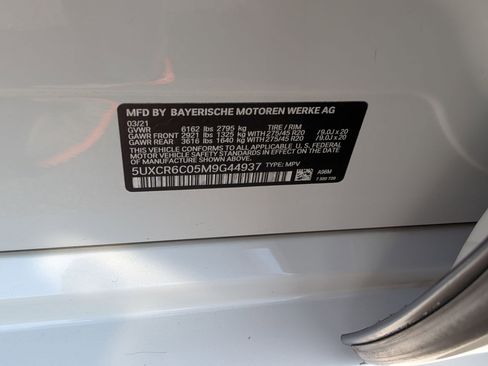 Used 2021 BMW X5 xDrive40i w/ M Sport Package image 42