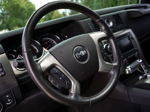 Used 2008 HUMMER H2 image 90