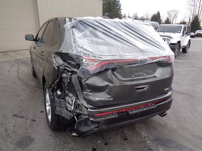 Used 2017 Ford Edge SE