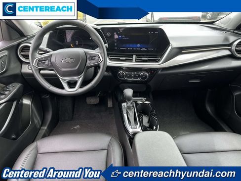 Used 2024 Chevrolet Trax ACTIV w/ Driver Confidence Package FWD image 12