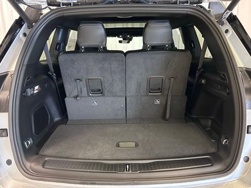 New 2026 Jeep Grand Cherokee L Limited AWD/4WD image 31