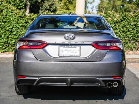 Used 2023 Toyota Camry SE FWD image 7