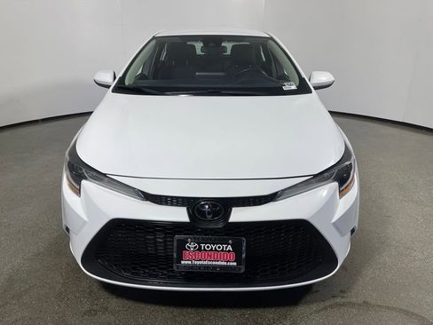 Certified 2022 Toyota Corolla LE image 8